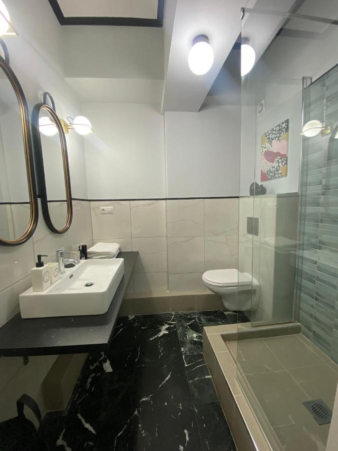 5 Rooms Афины Экстерьер фото